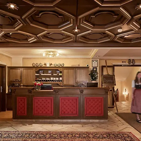 Hotel Table Corvara In Badia